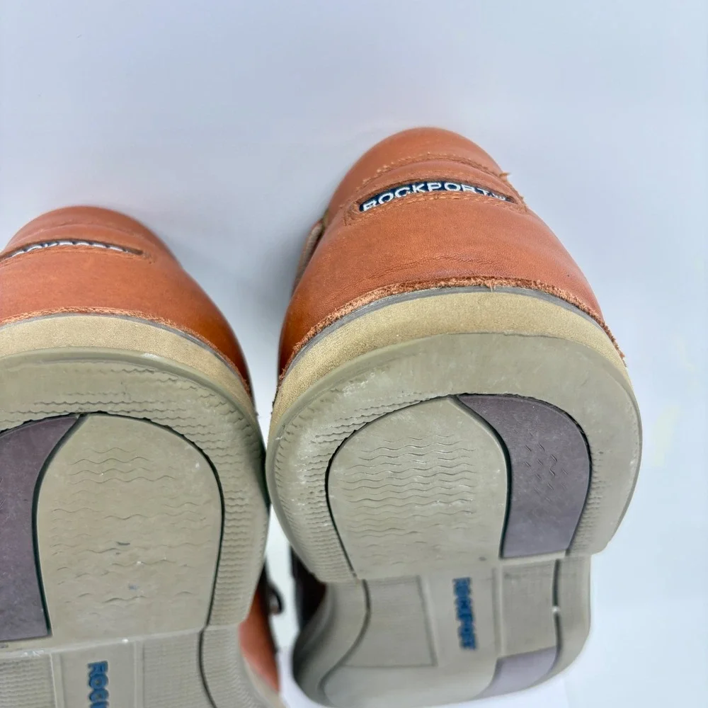 Rockport leather boat